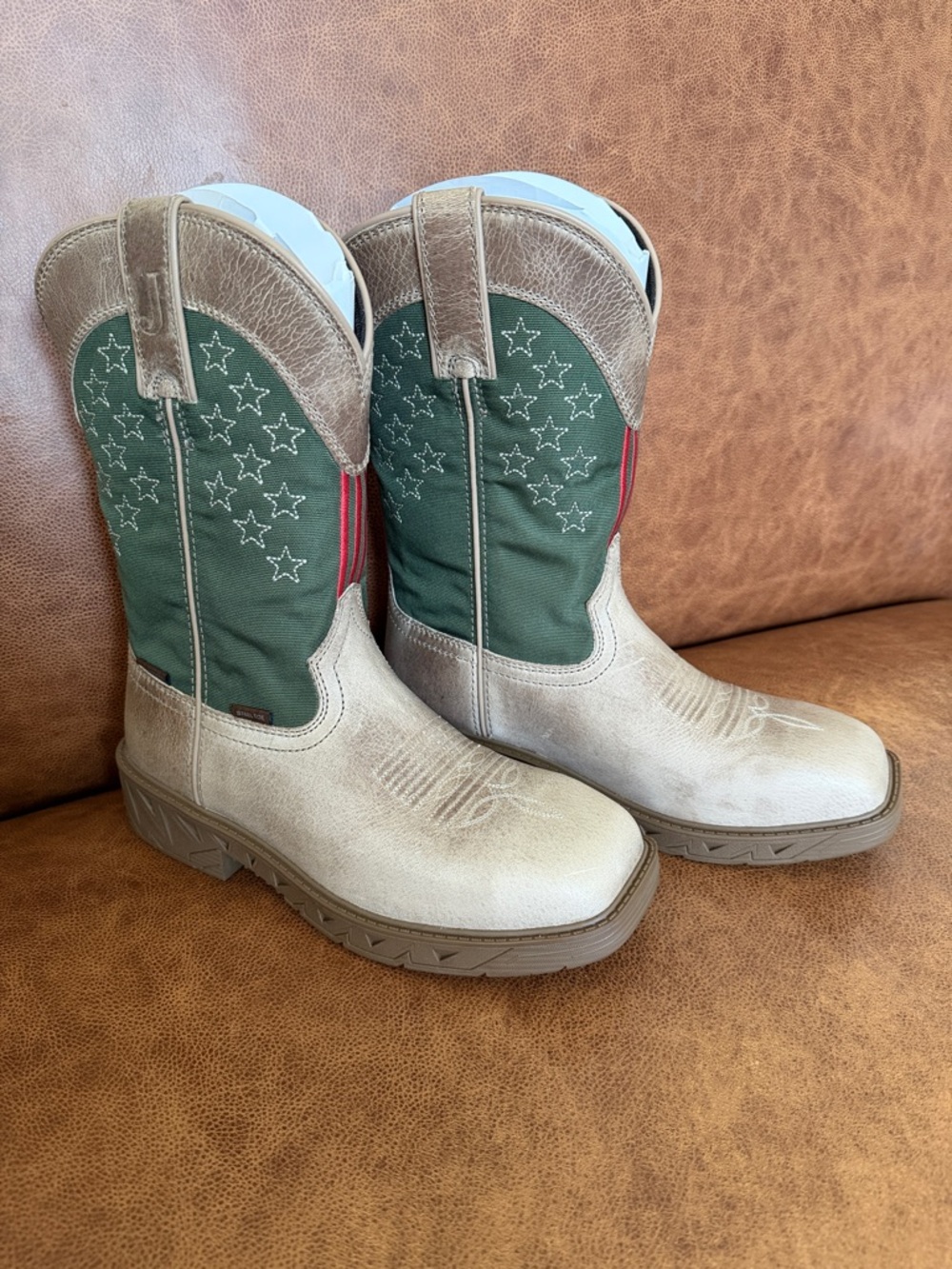 Justin Brand men’s work boots; waterproof and steel toe men’s size 9